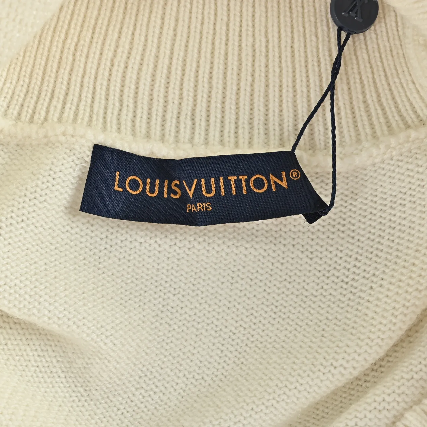 Louis Vuitton/Louis Vuitton pocket leather label turtleneck knitted sweater